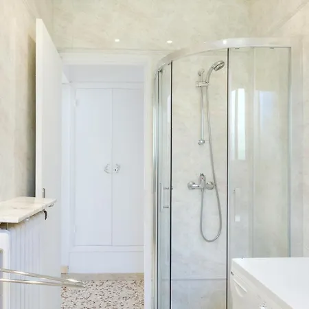 Appartement Eden 2 *