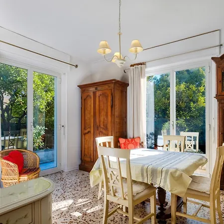 Appartement Eden 2 *